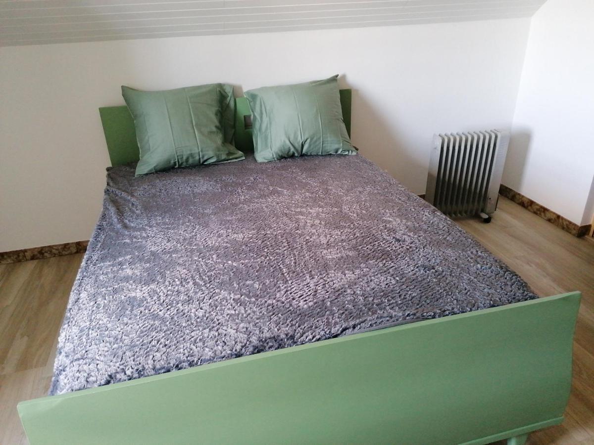 Chambre Parentale Chez L'Habitant Saint-Corneille 外观 照片
